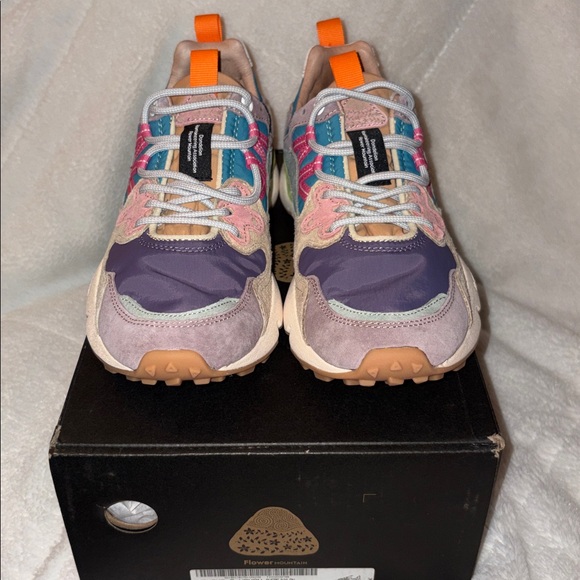 NWT Flower Mountain Yamano 3 Sneaker in Rose-Violet - Picture 9 of 16